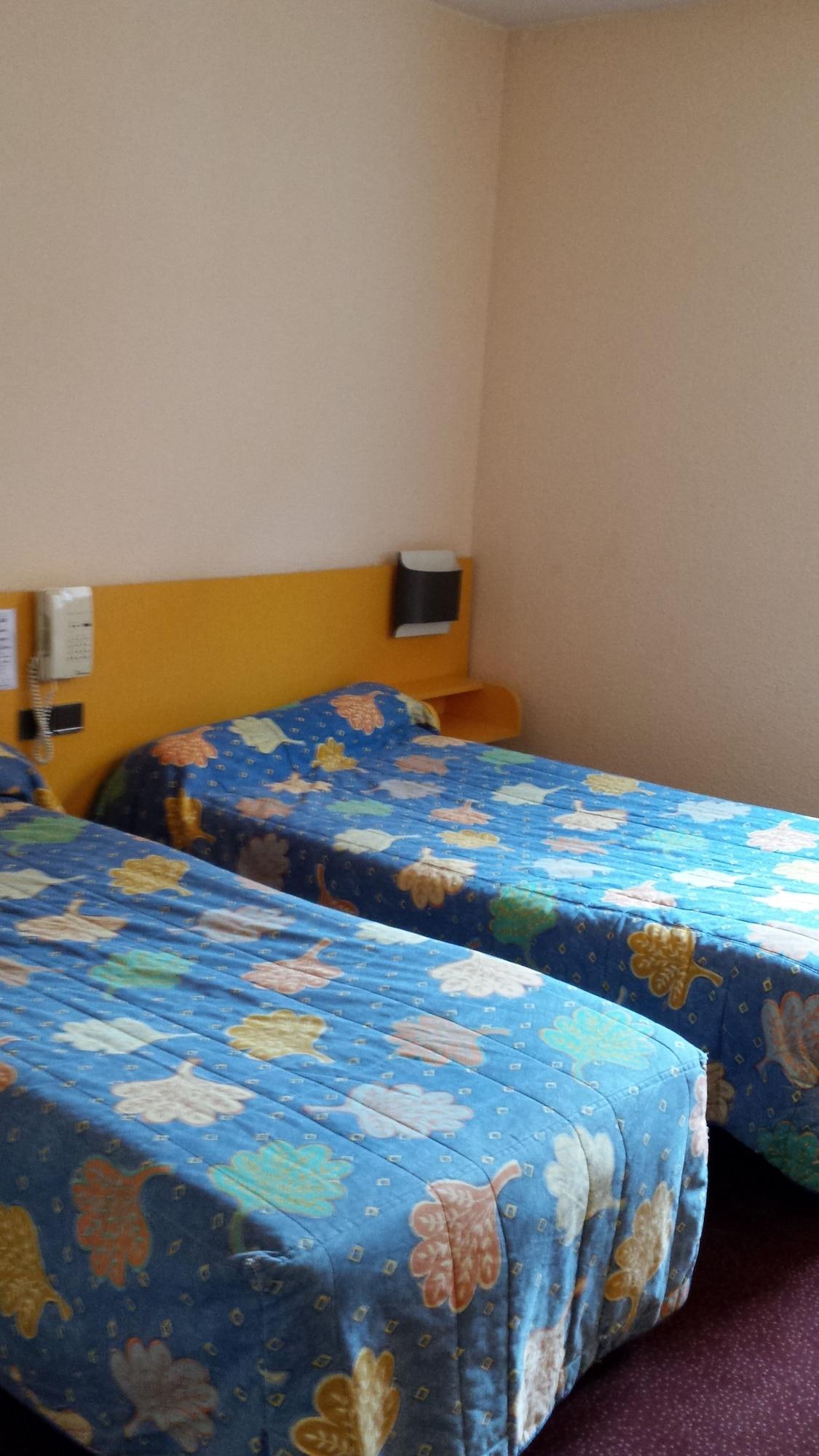Hotel Estival Arriel Лурд Екстер'єр фото