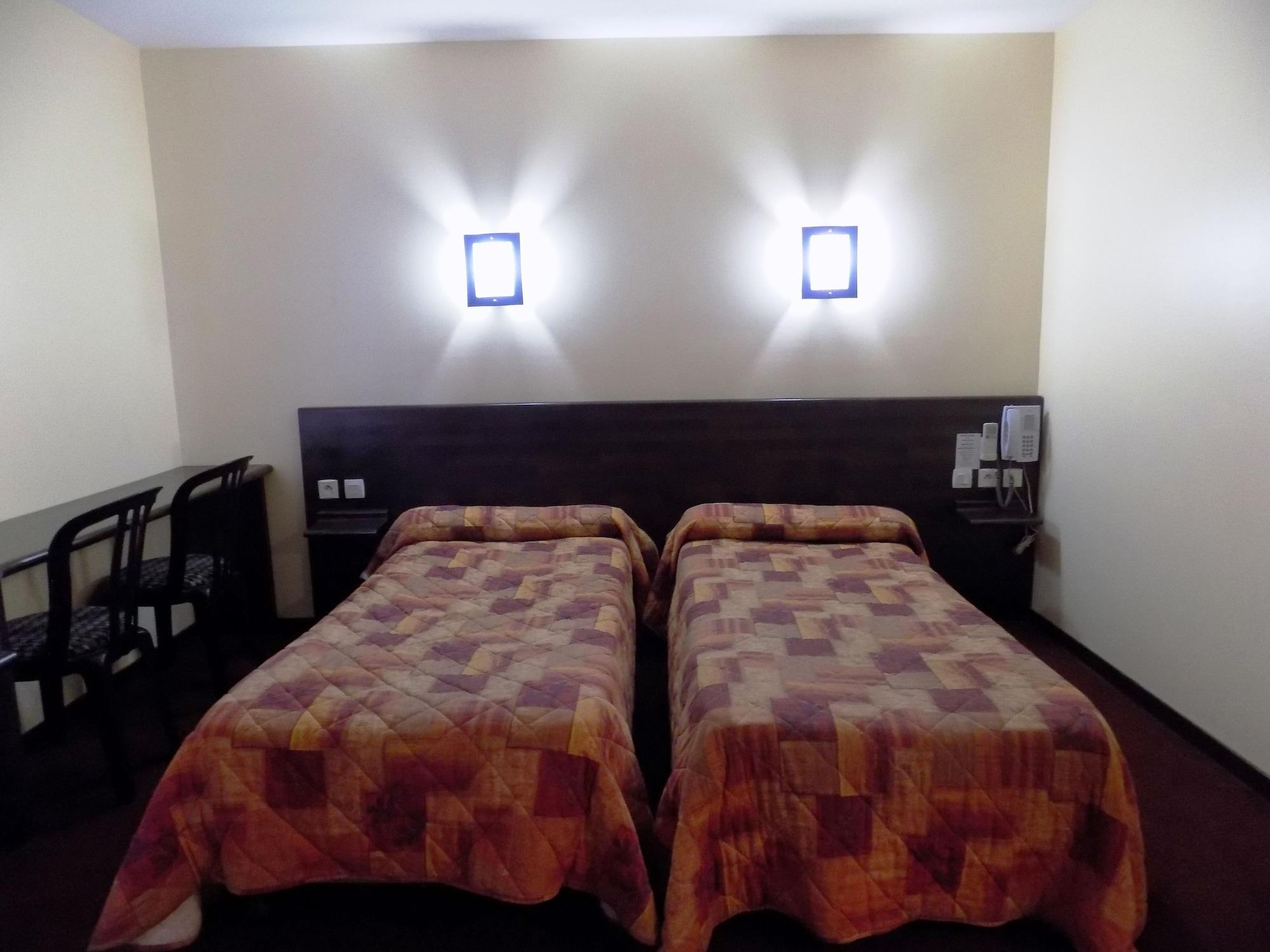 Hotel Estival Arriel Лурд Екстер'єр фото