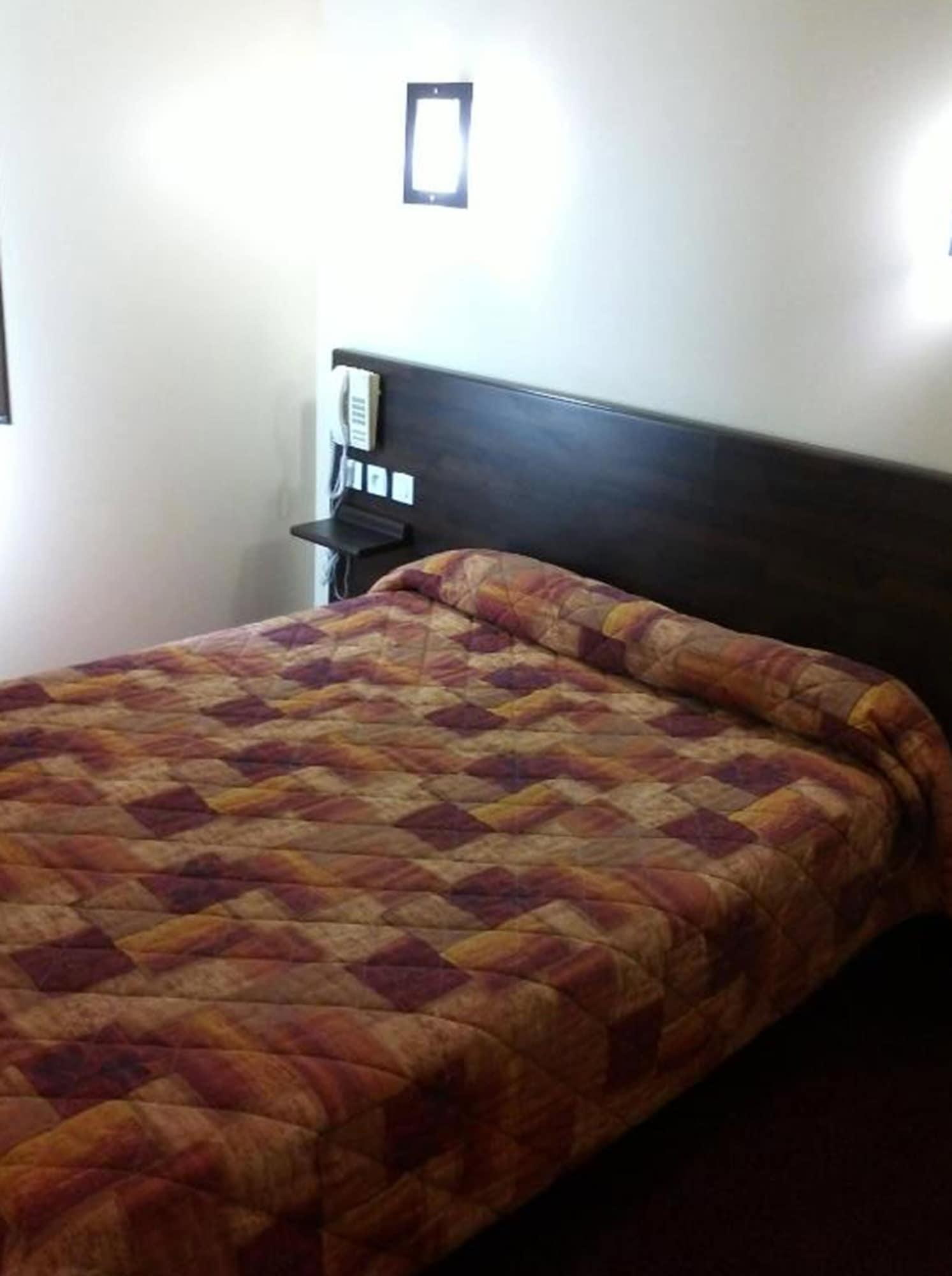 Hotel Estival Arriel Лурд Екстер'єр фото